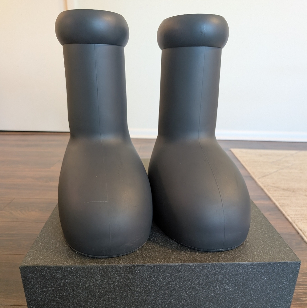 MSCHF Big Red Boot in black